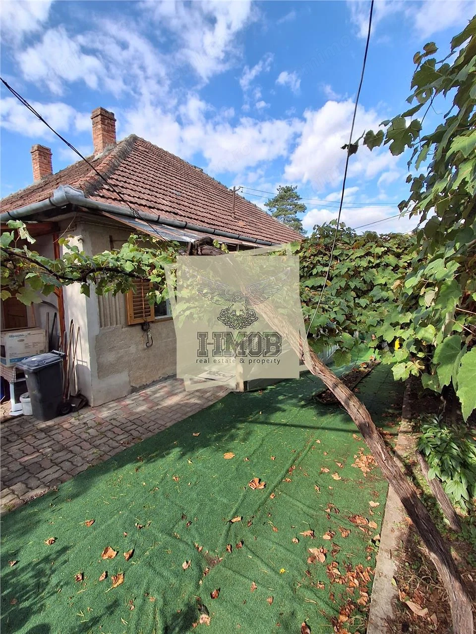 Casa cu 3 camere terasa si teren de 488 mp zona Parcul Sub Arini