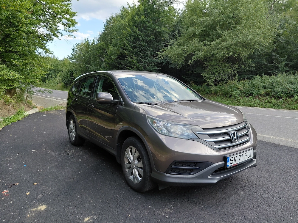 Vând HONDA CRV 2.2 idtec2013