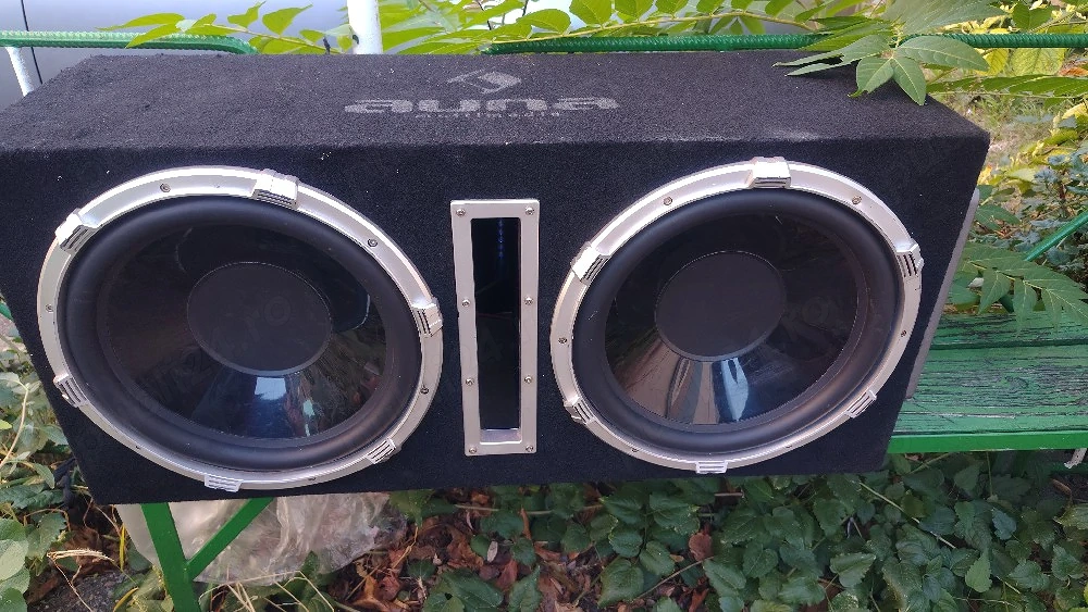 subwoofer Auna auto 