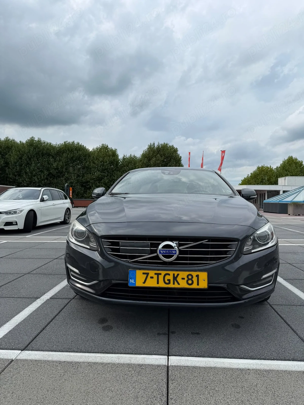 Vand Volvo v60 d6