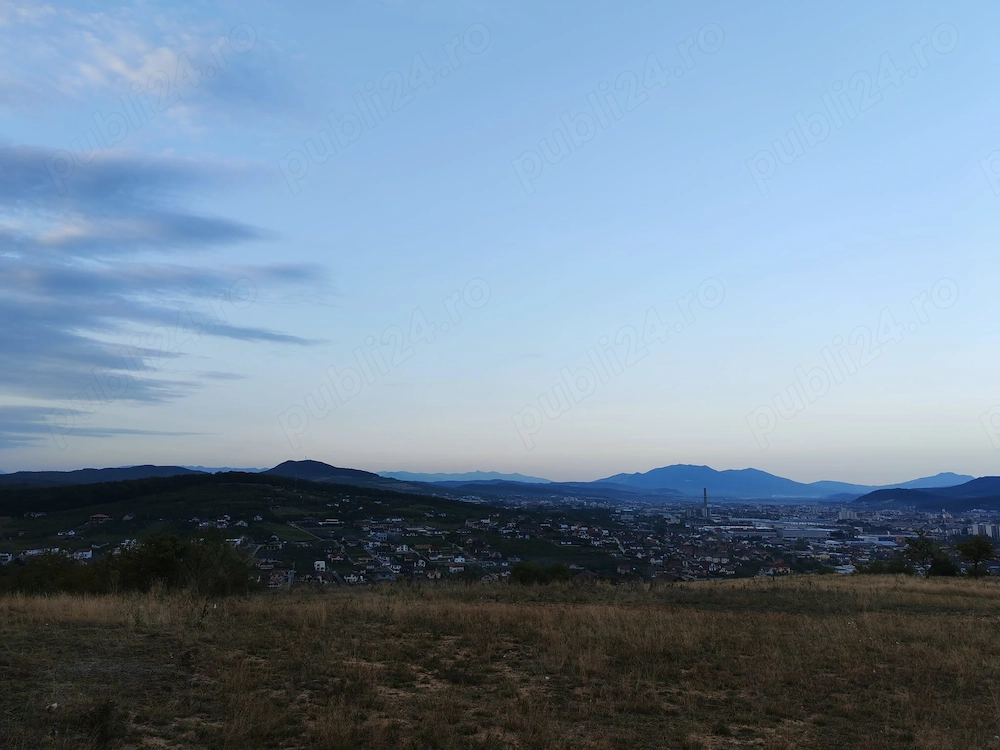 Vând teren intravilan Aleea Trifoiului