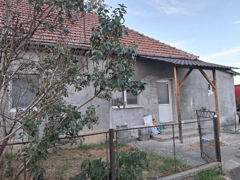 Vând Casă in Feldioara,Colonia Reconstrucția 