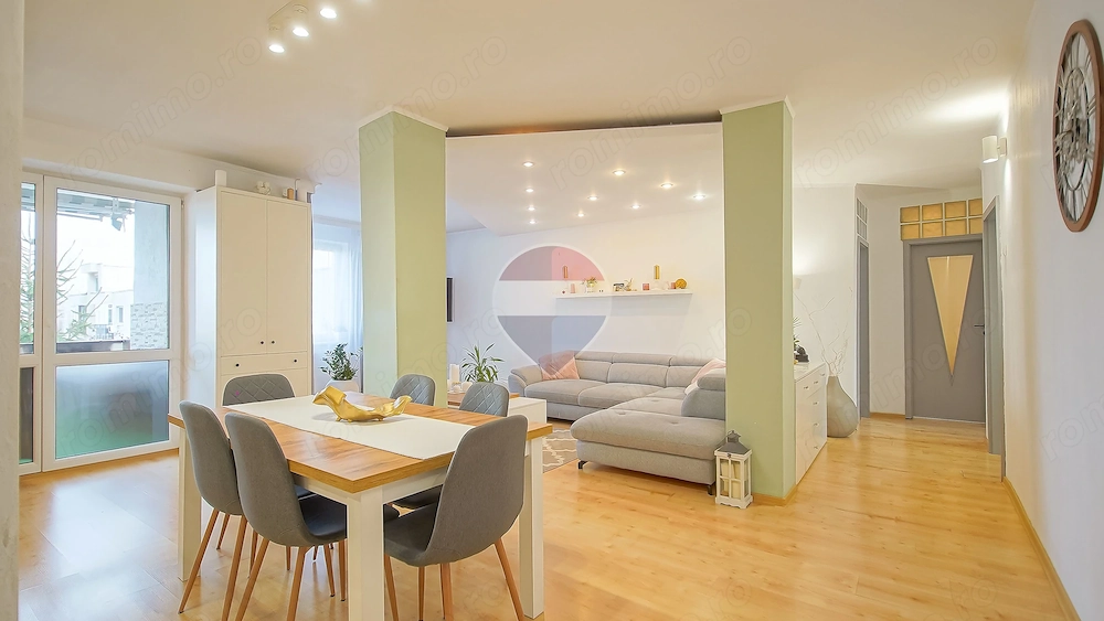 Comision 0 %! Apartament cu 4 camere de vânzare în Centrul Civic