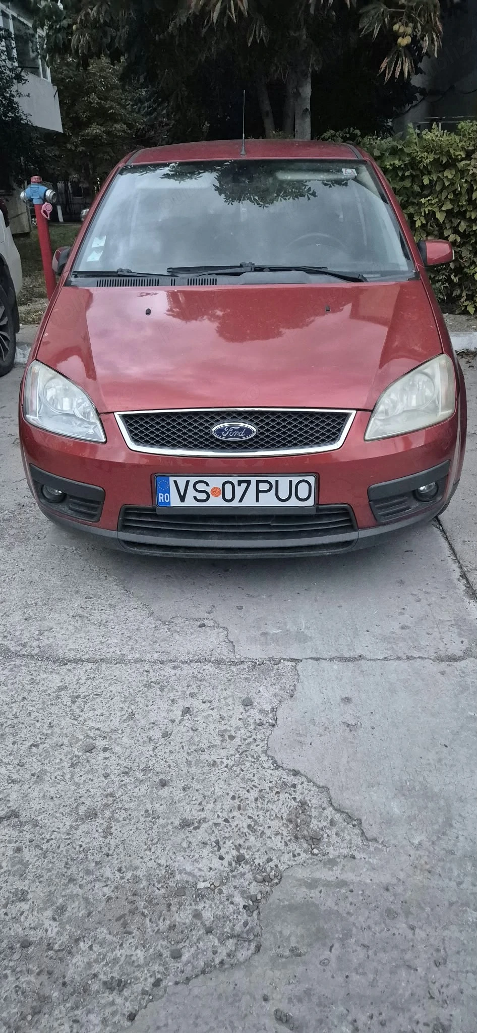 Am de vinzare un ford max