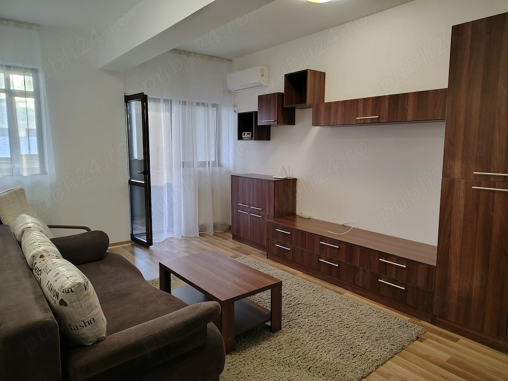 Închiriere garsoniera cu loc de parcare Bdul Metalurgiei 