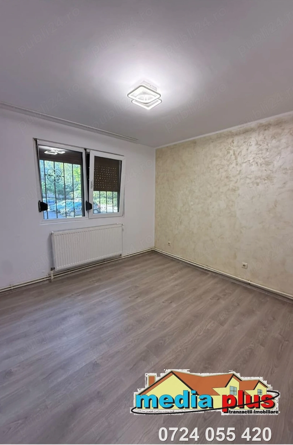 Vânzare apartament 2 camere   Micro 38
