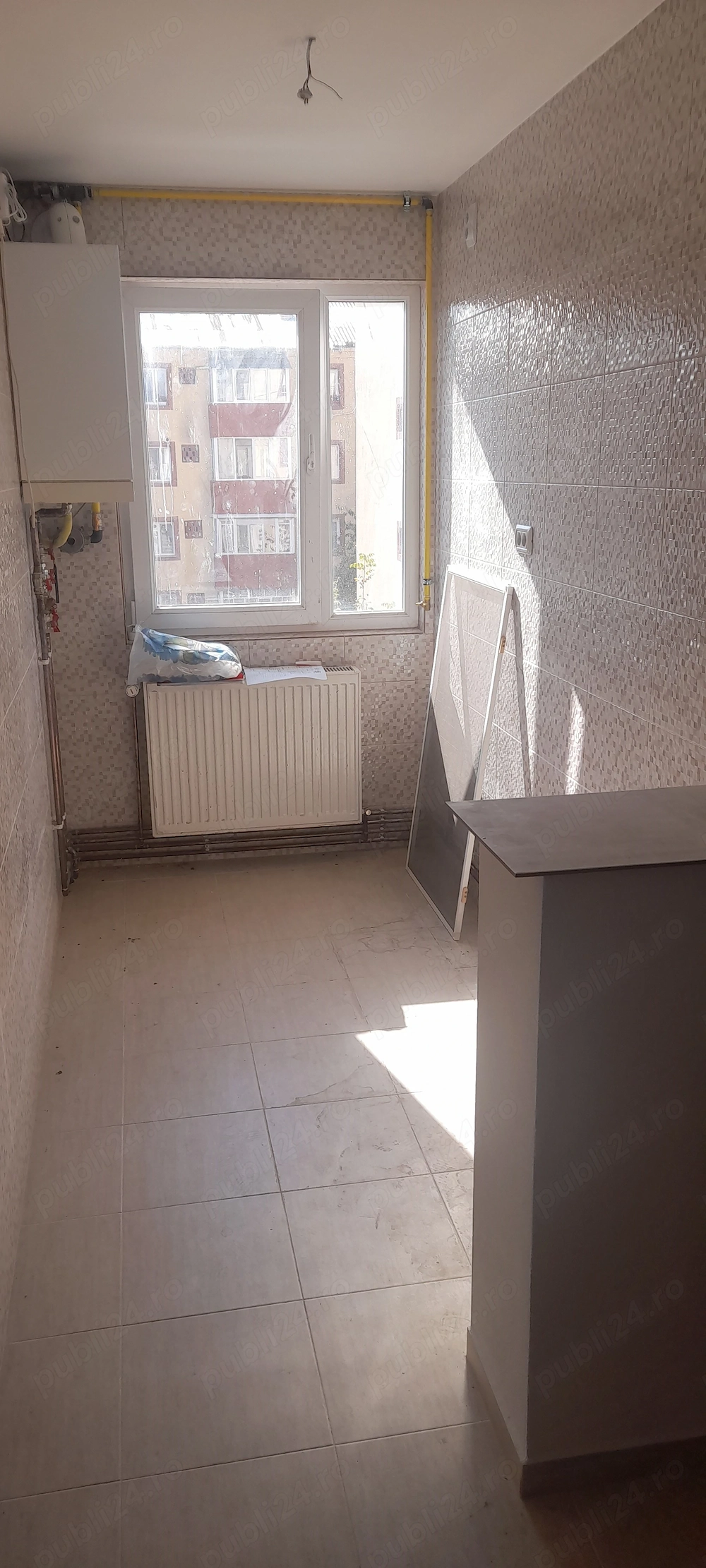 Caransebes. Apartament cu o camera de vanzare