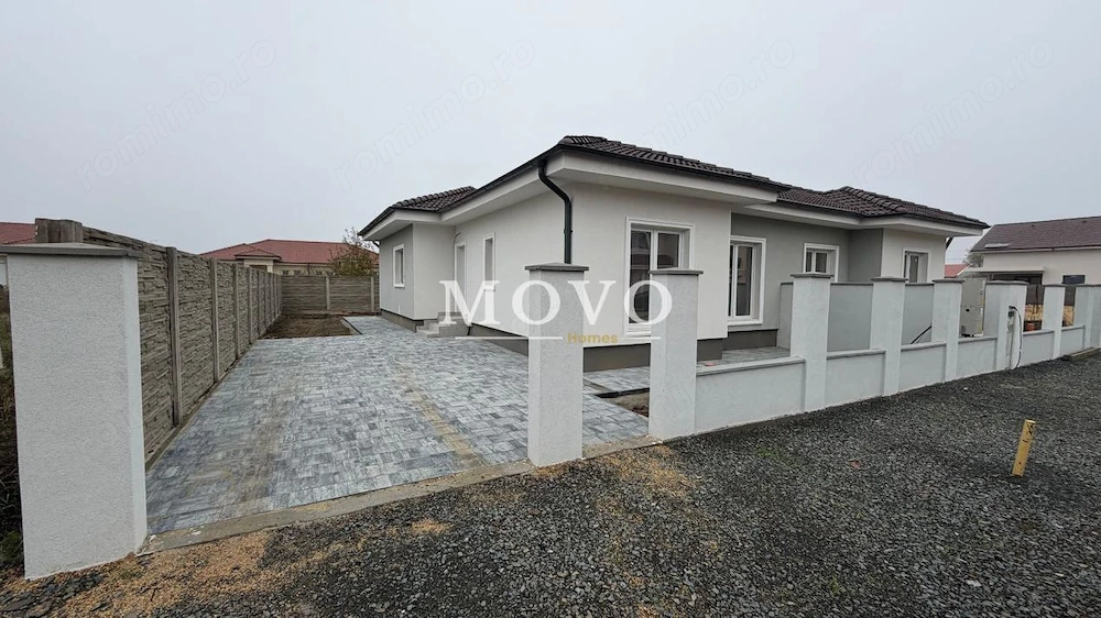 Duplex pe Parter | 4 camere | Zona centrala Mosnita Noua |