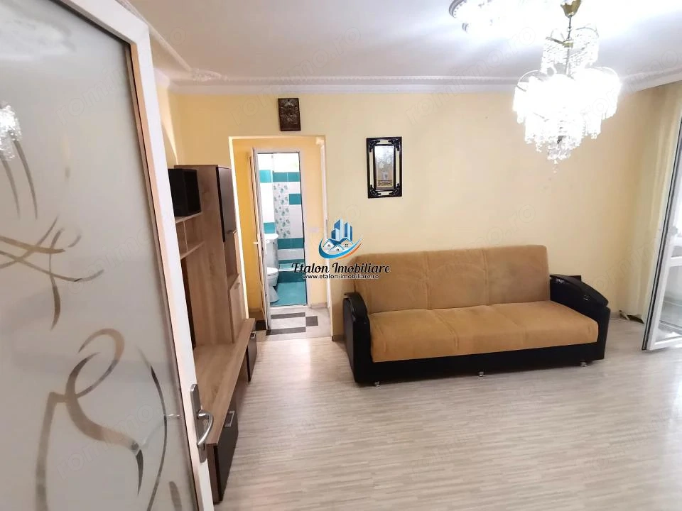 Apartament 2 camere semidecomandat / parter / Calea Romanului Piatra Neamt