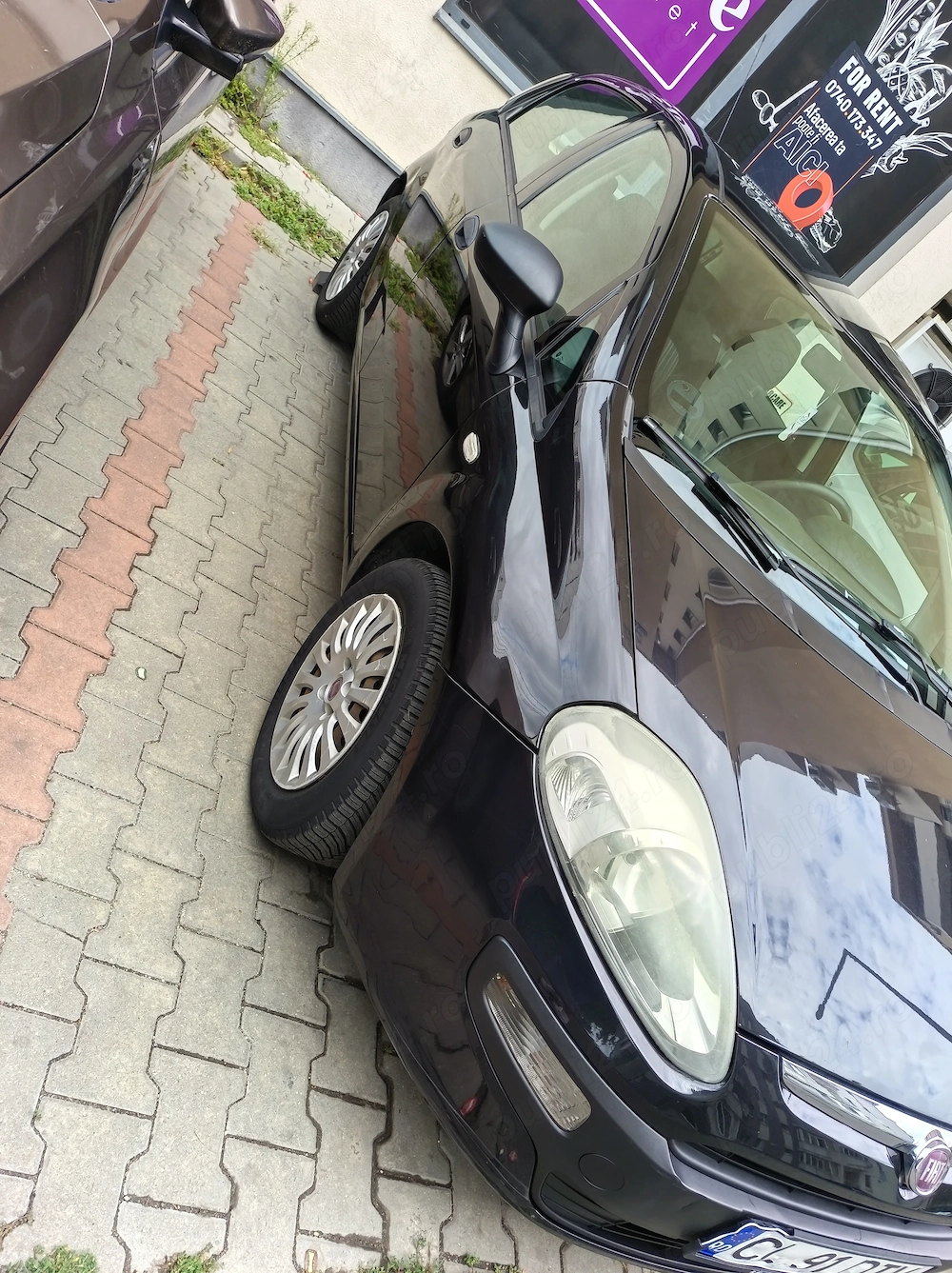 Vând Fiat Punto 