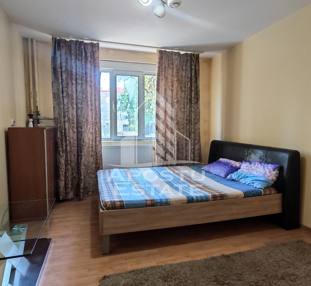 Garsoniera de vanzare cu bucatarie separata, zona Lipovei, Timisoara