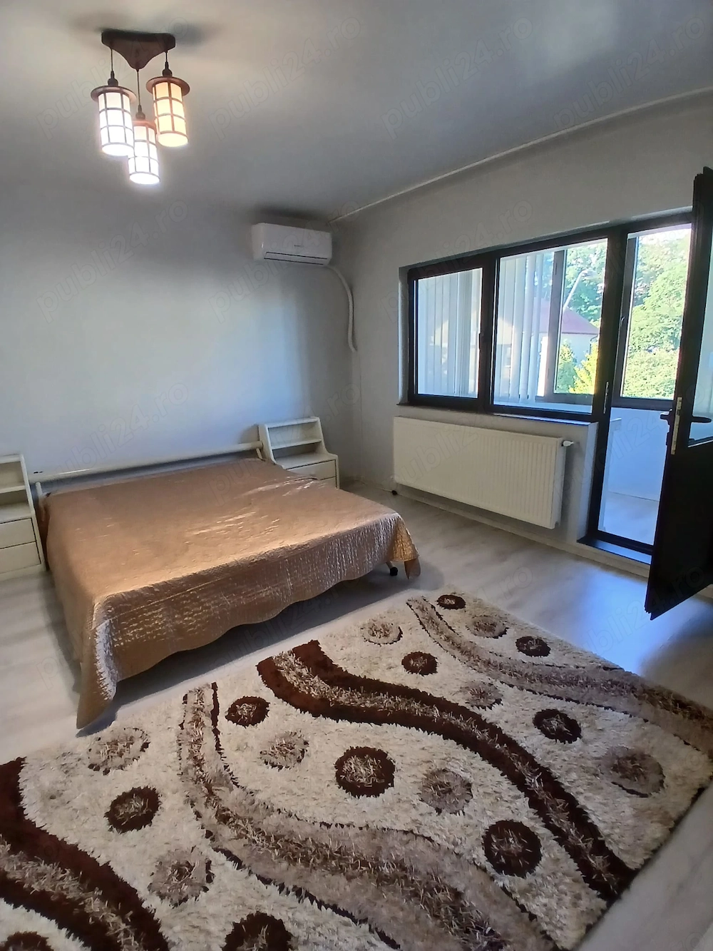 Vand apartament tip studio
