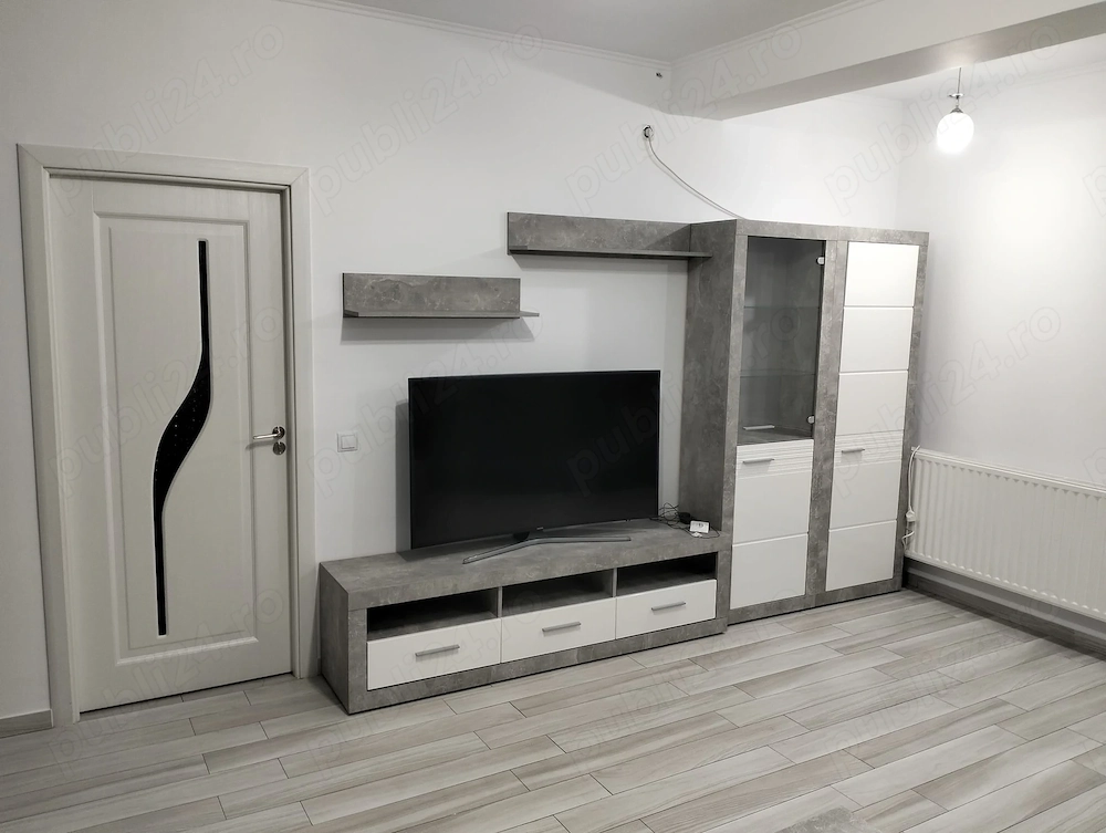 Inchiriez apartament cu 3 camere complet mobilat si utilat