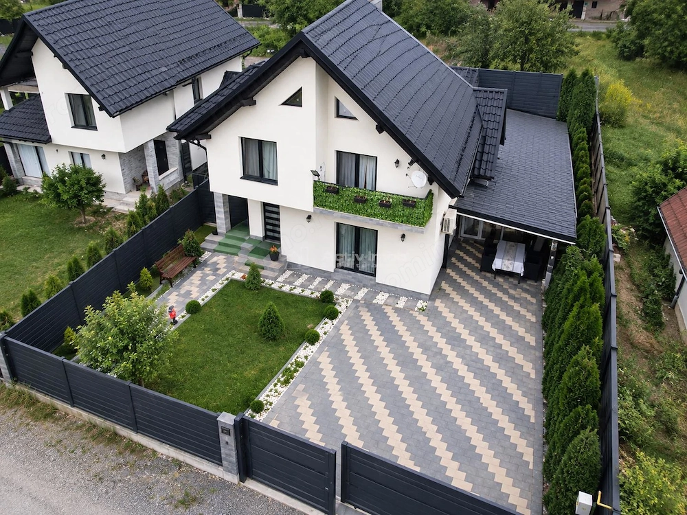 Casa Moderna - 155 mp - 280 mp teren - Burdujeni