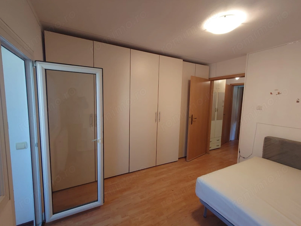 Apartament 2 camere et. 2 zona Scriitorilor