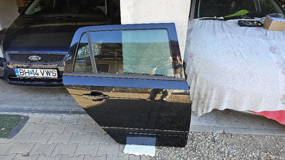 piese caroserie astra h 2004 - 2010