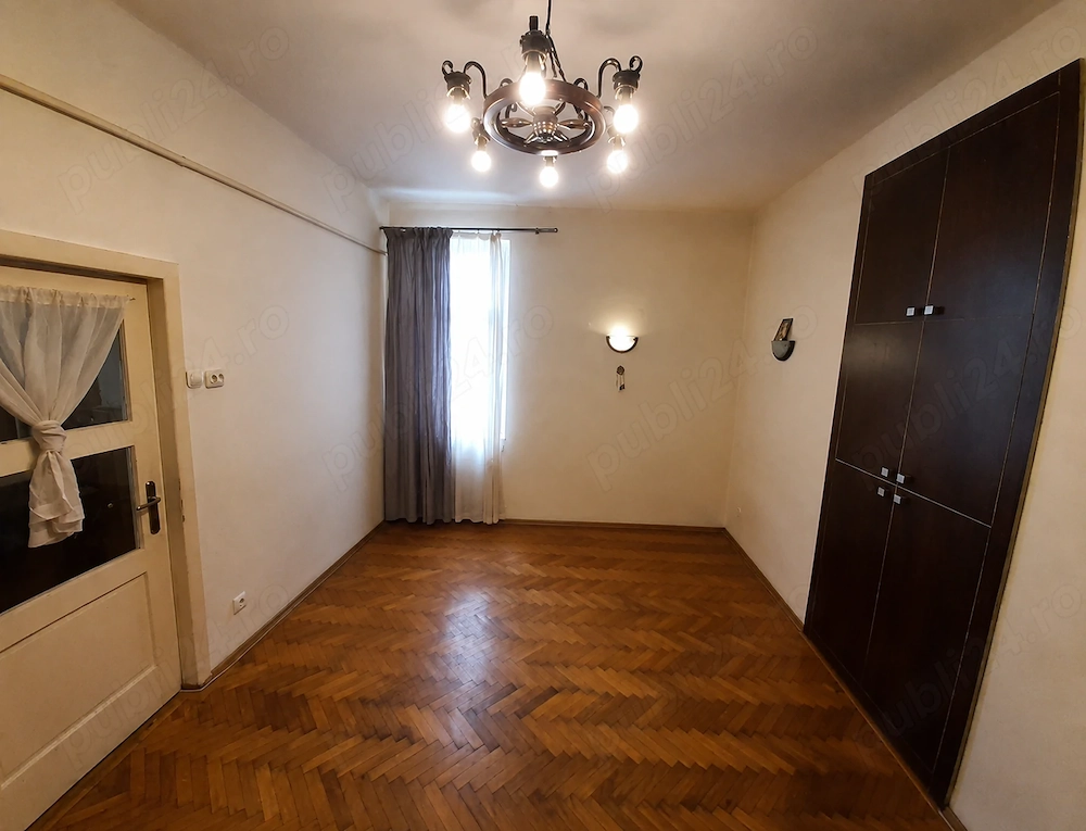 Apartament 4 camere Brașov - poza 5