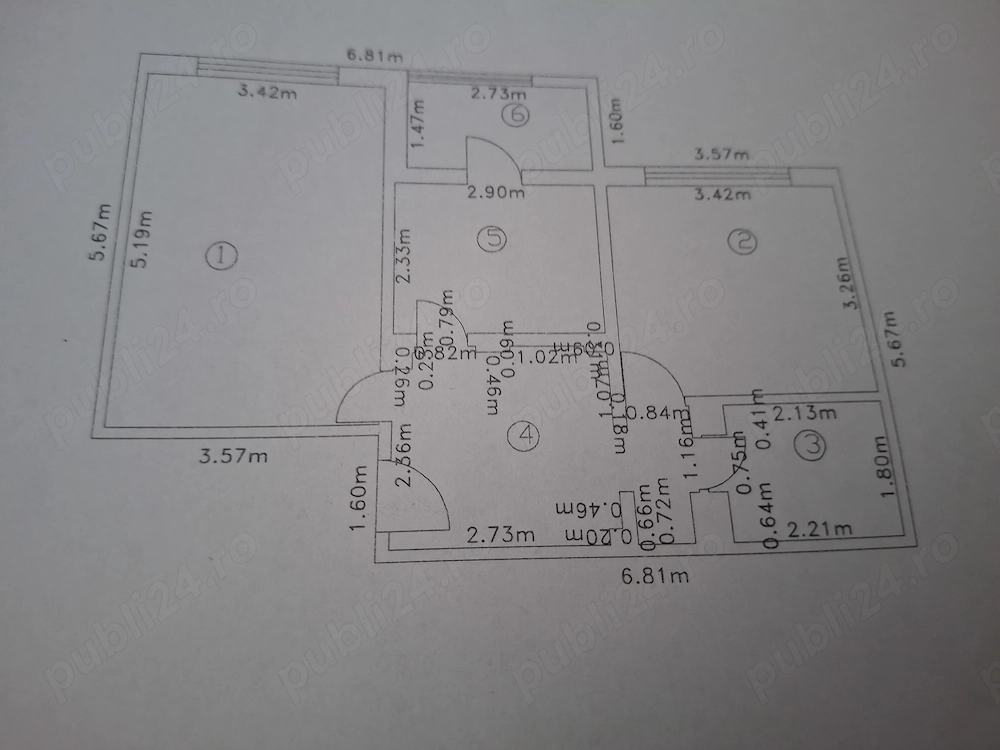 Vand apartament cu 2 camere.