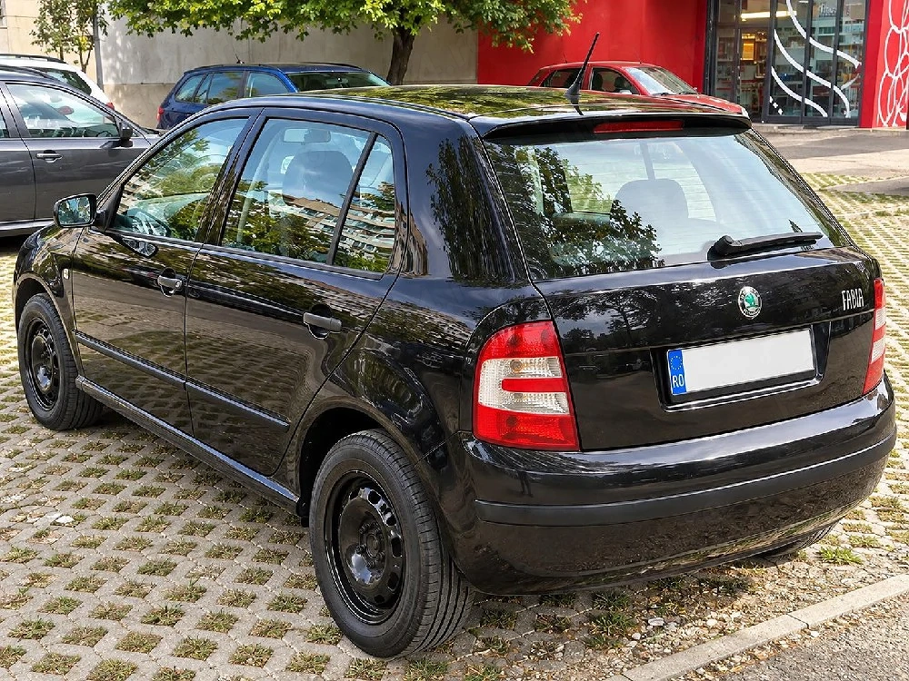 Vând Skoda Fabia