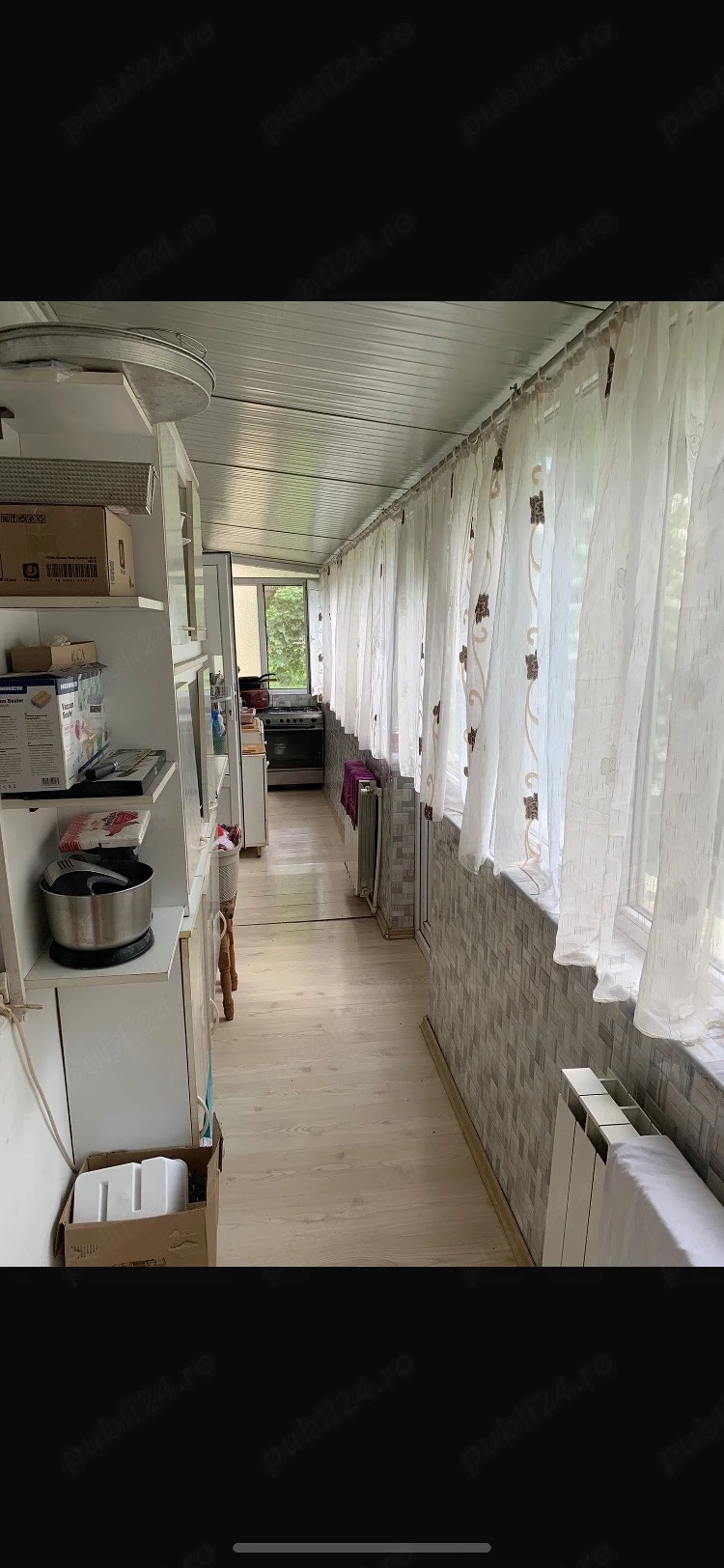 Vand apartament 3 camere