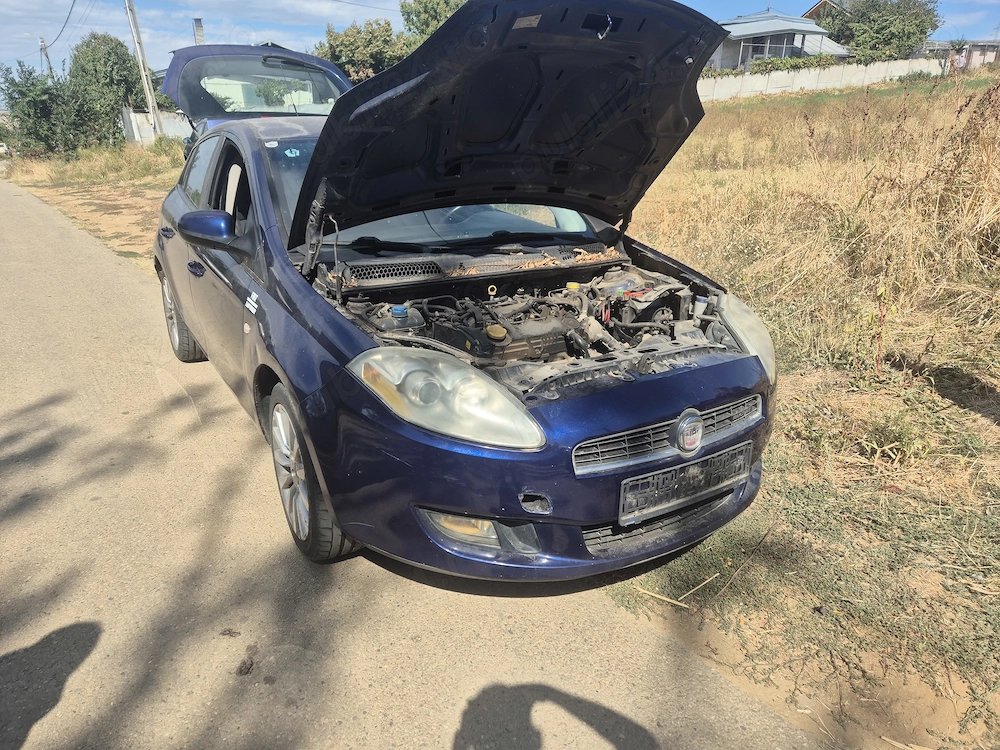 Dezmembrez Fiat brava 1.9 jtd 2006 2010
