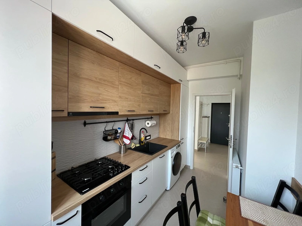 Bucurestii Noi - Parc Bazilescu 3 camere, etaj 1 cu centrala proprie