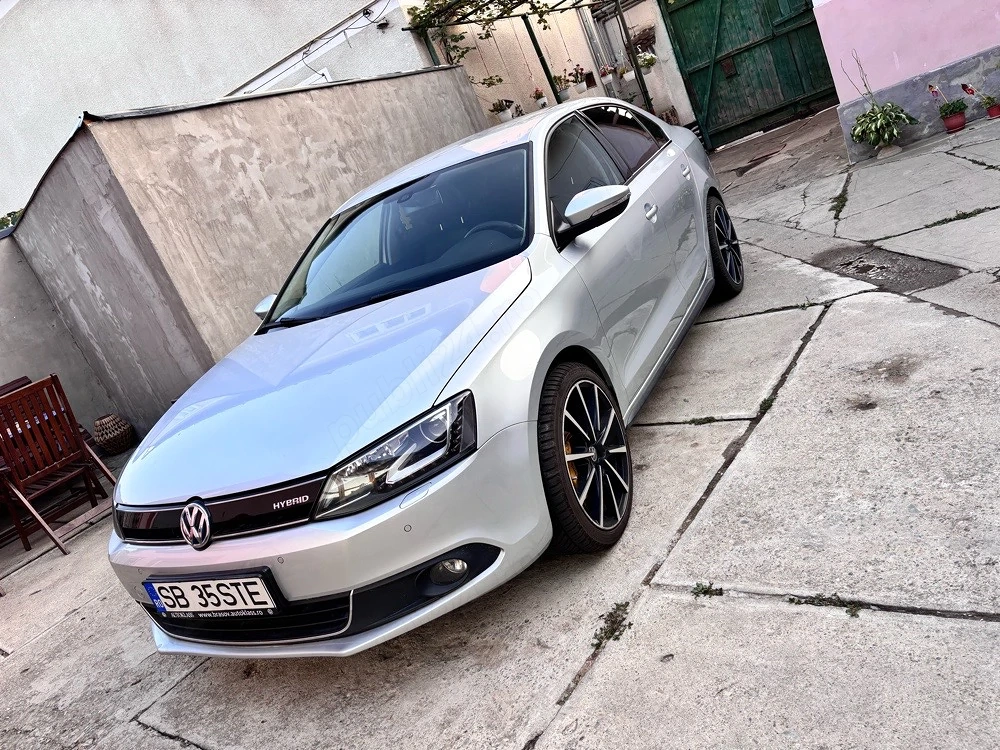 Jetta Hybrid 1.4 TSI automata 
