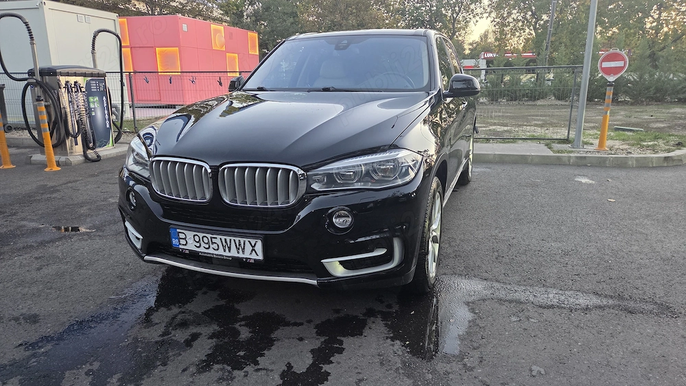 unic proprietar de nou, vand BMW x5 f15 2,5xdrive an fabricatie 2016