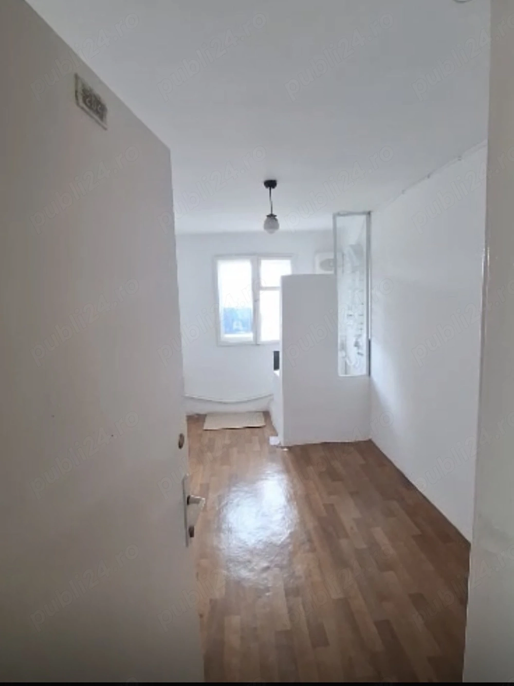 Vând garsonieră în Cisnădie, strada Teilor   direct de la proprietar!