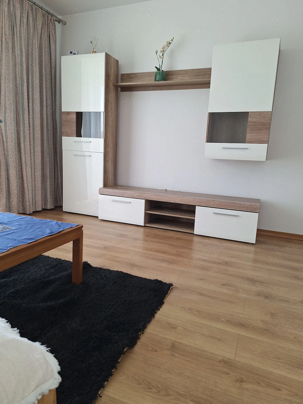 Apartament de inchiriat