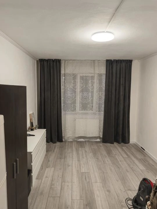 Garsionera Razboieni-Astra