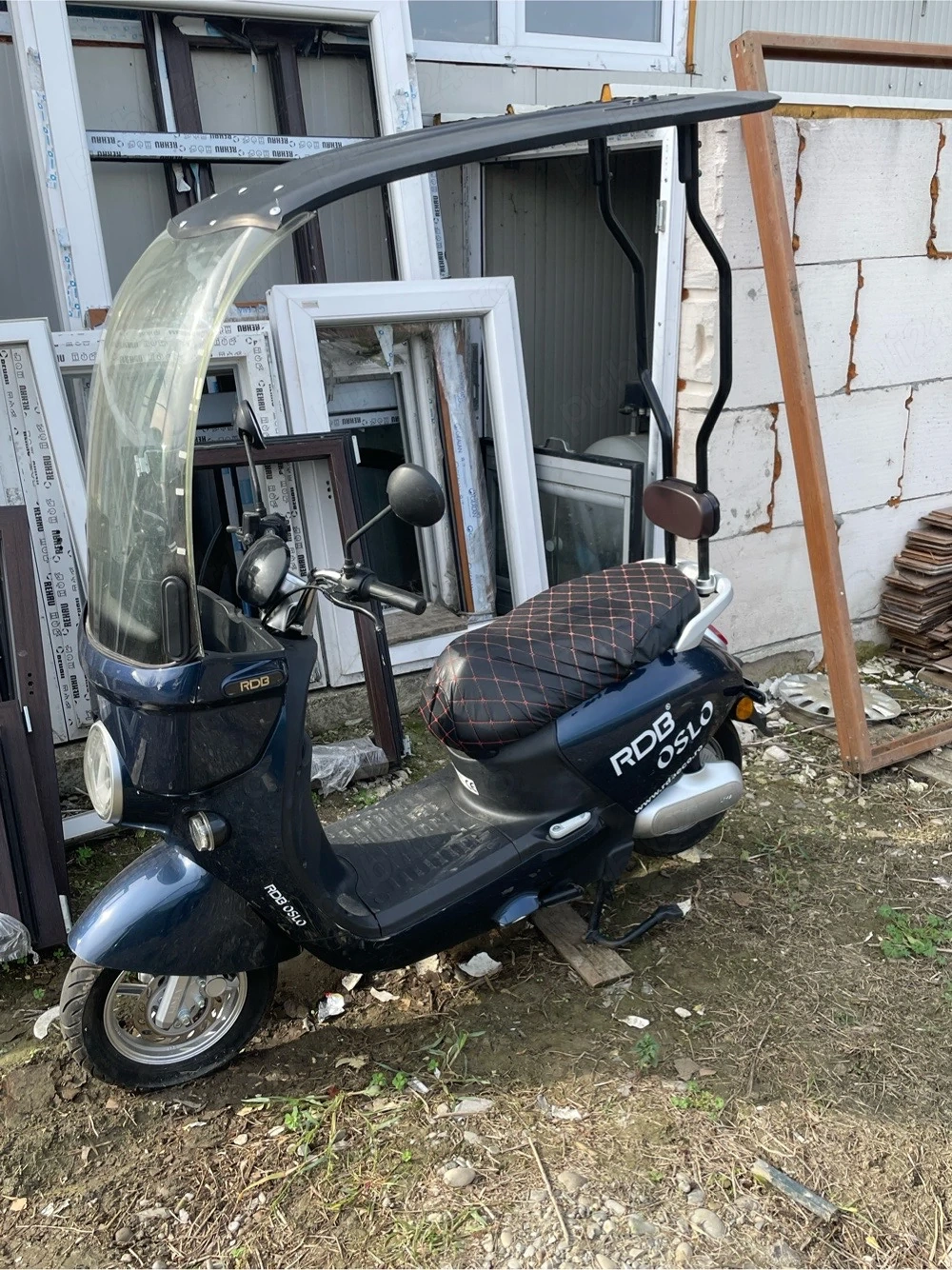 vand scuter larlectric