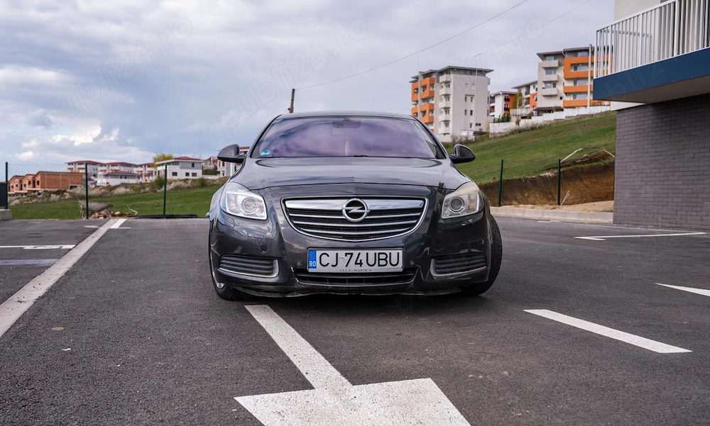 Opel Insignia2.0  2010