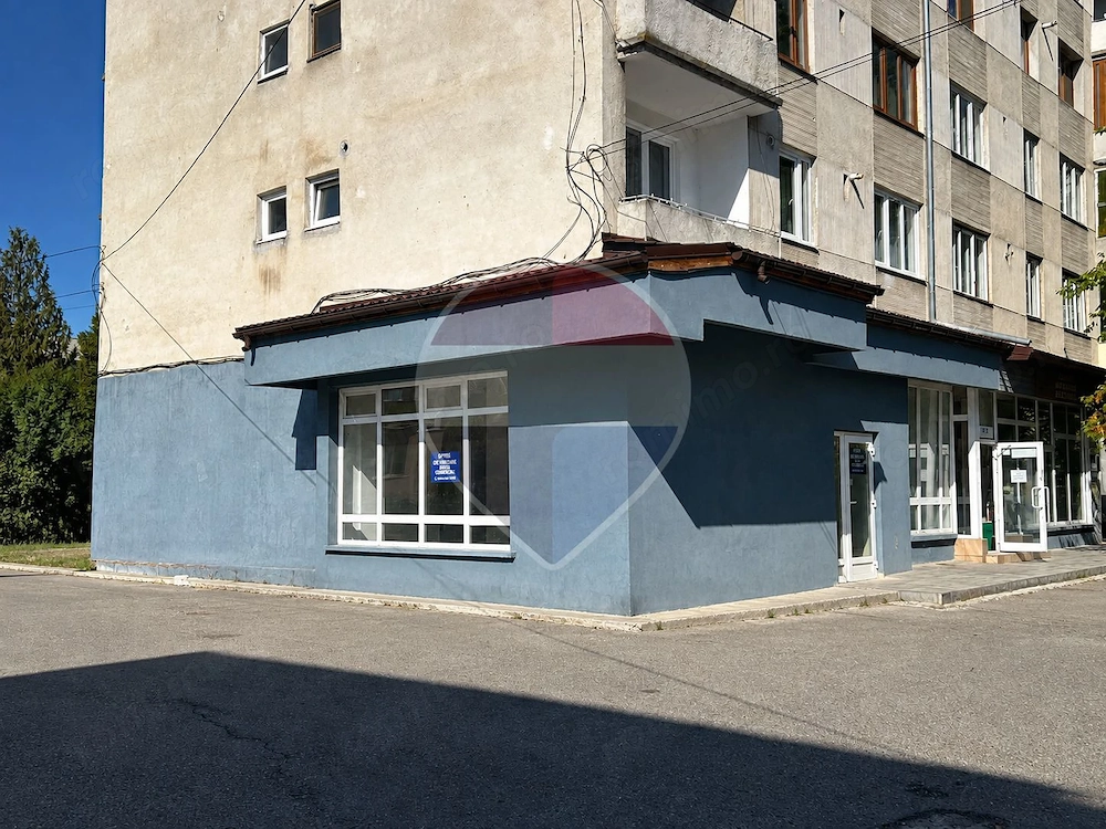 Spațiu Comercial bine întreținut de 140 MP!