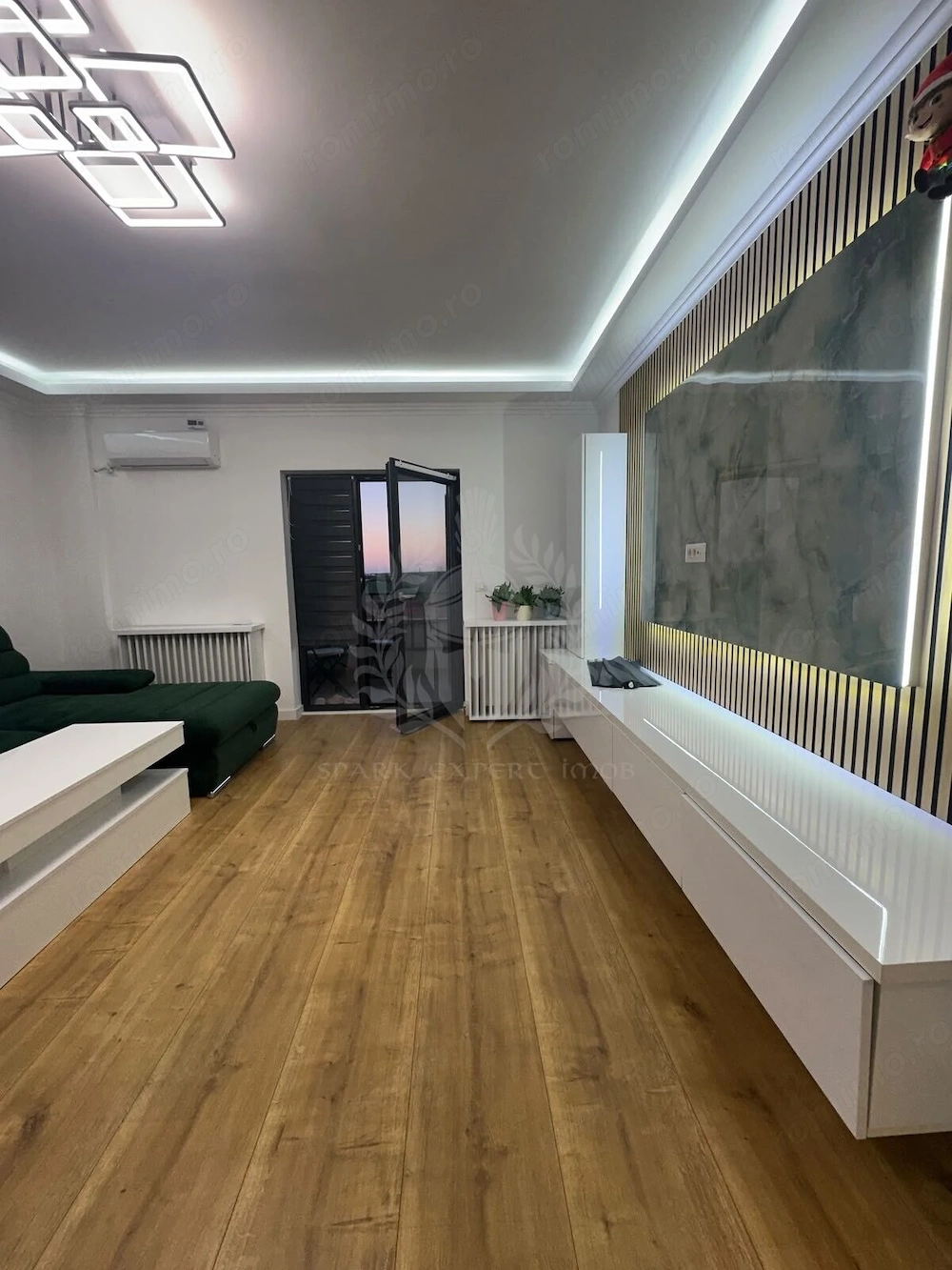 APARTAMENT 2 CAMERE – Mrs Country