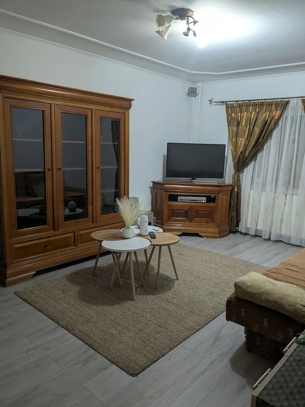Închiriere apartament 