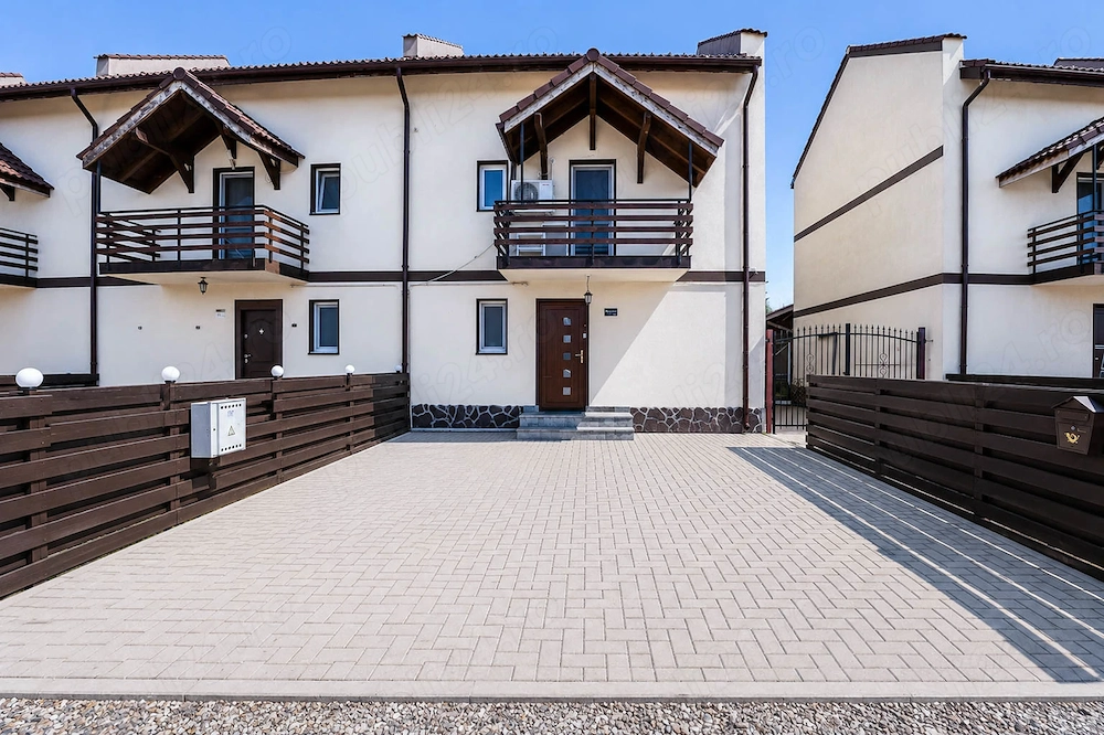 Casă 4 camere, Cartier Izvor, Tărlungeni, Brașov, curte, foișor, mansarda