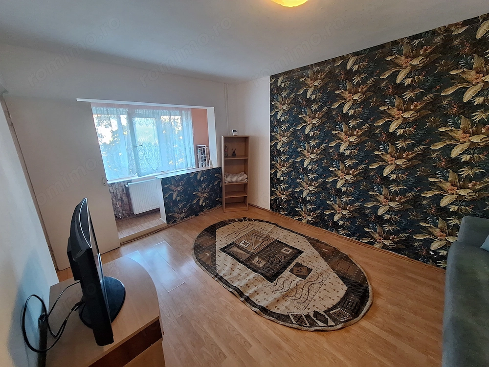 250 euro!!! Ap.cu 1 camera Et 3 cu centrala proprie Girocului