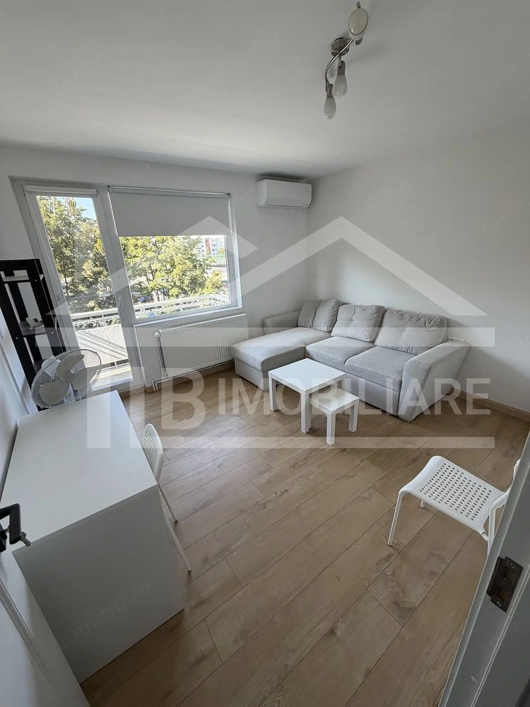 Apartament cu 2 camere, 50 mp, decomandat, Zona UMFST