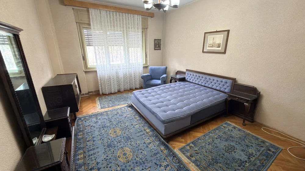 Apartament casa 3 camere 130 mp utili zona Parc Sub Arini