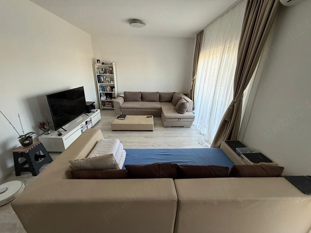 vand apartament 3 camere 88mp total Giroc