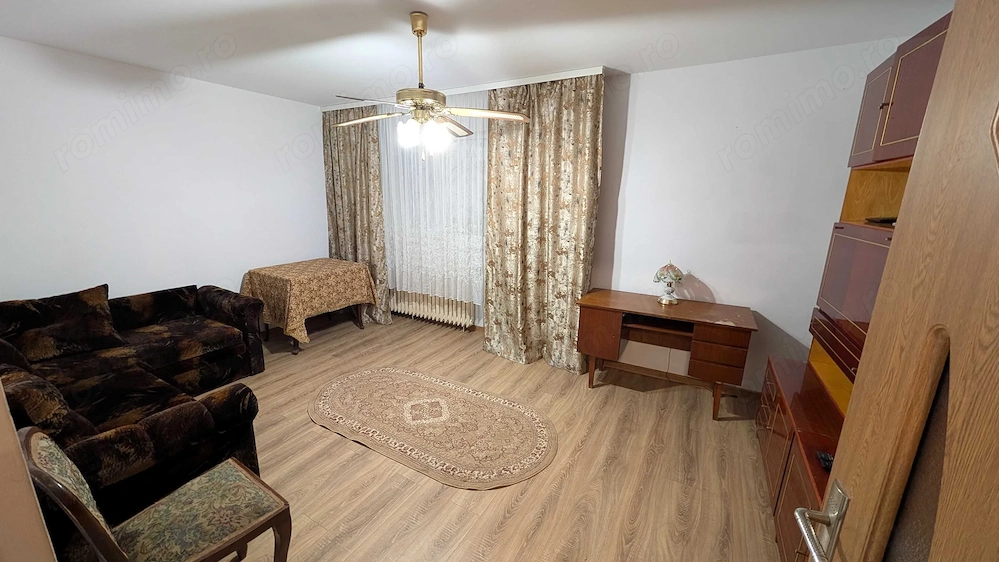 Apartament 3 camere zona Dristor - Rm Valcea