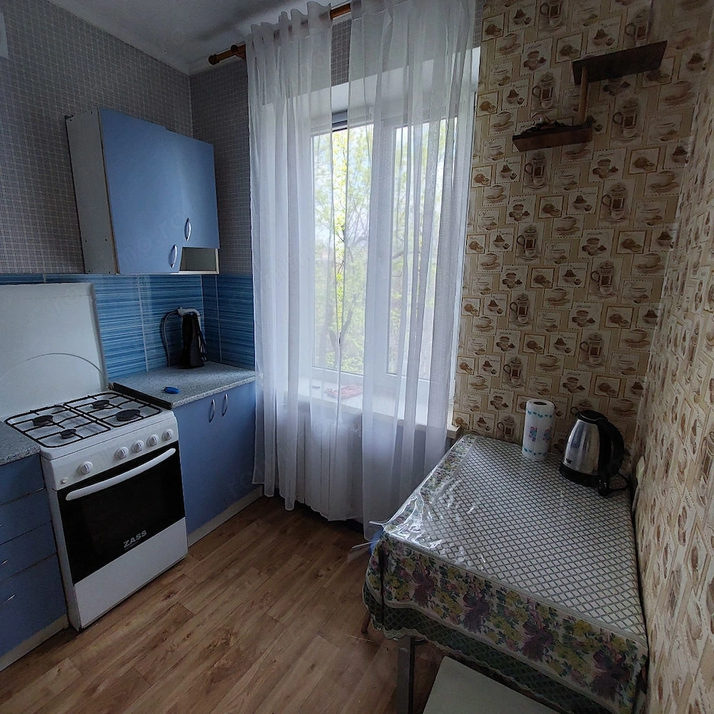 Garsonieră de închiriat în Brâncoveanu