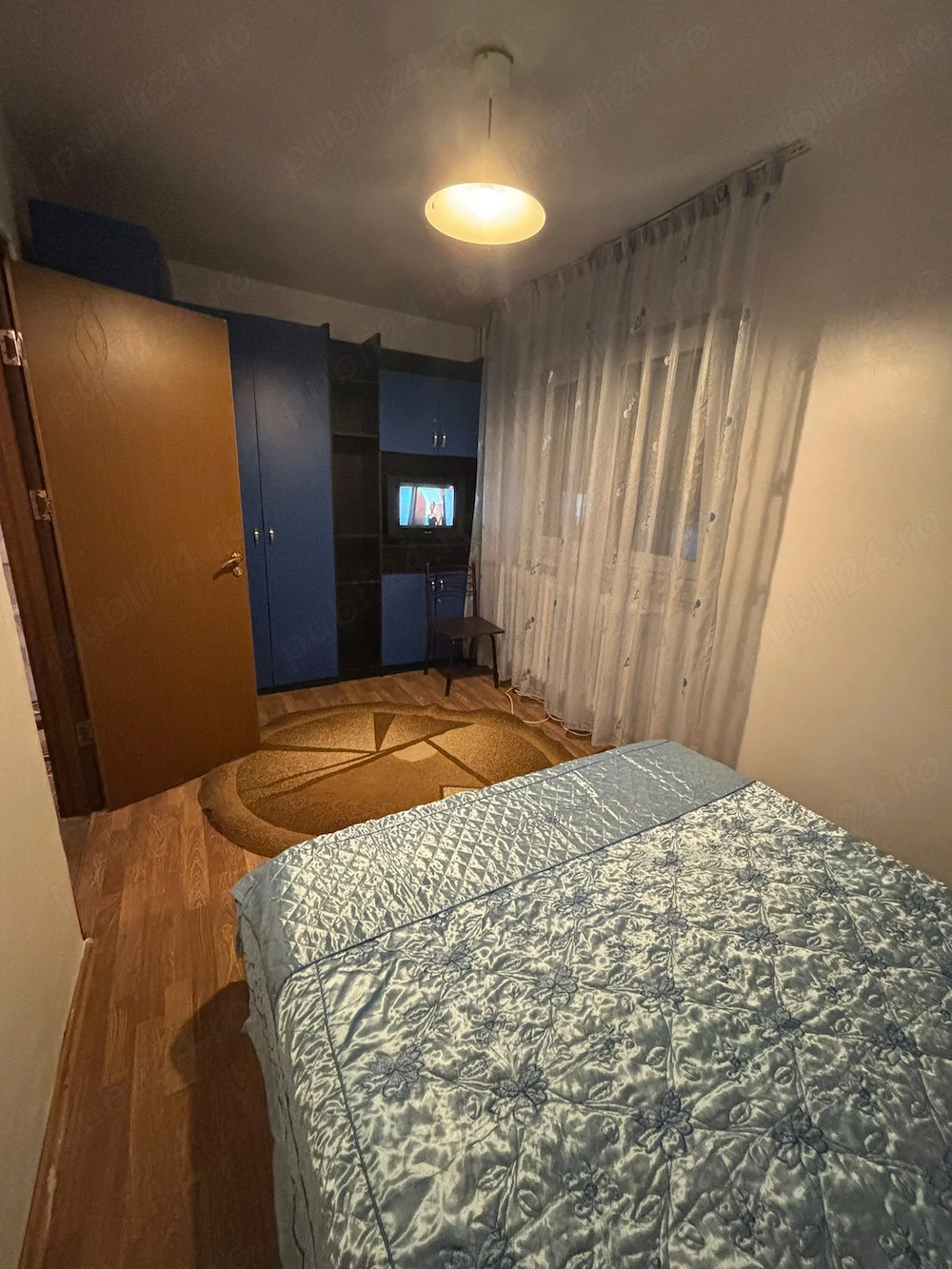 Închirieri apartament 3 camere