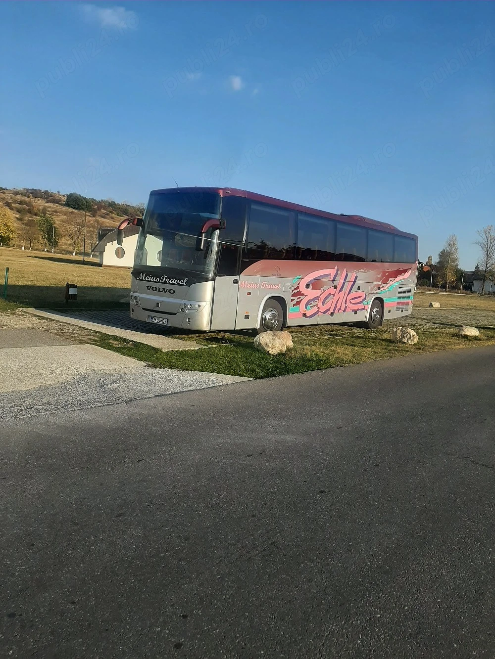 Vând autocar Volvo B12B stare excelenta de funcționare, euro3 an fabricație 2003