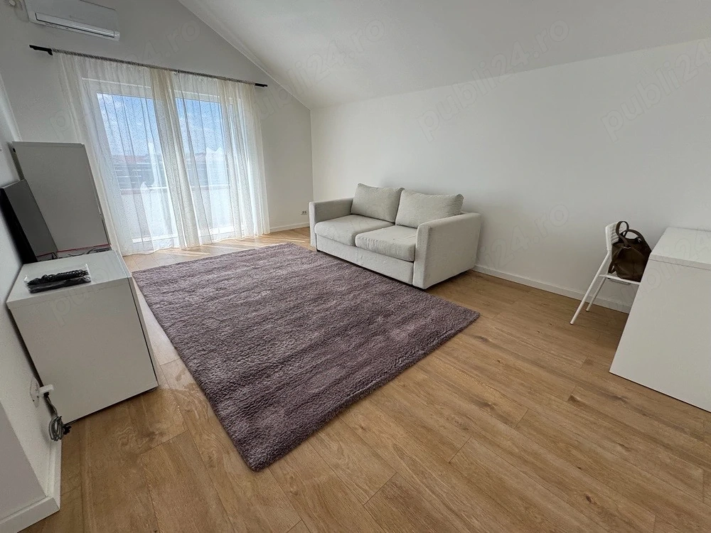 Proprietar închiriez apartament cu două camere și două parcări Calea urseni