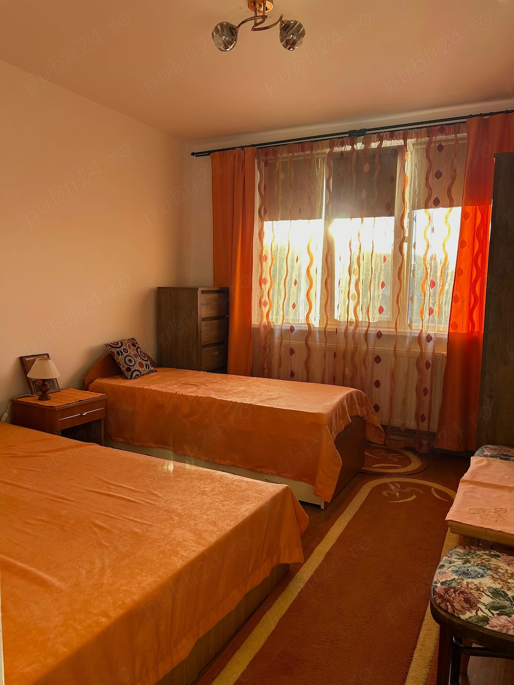 Inchiriere apartament 2 camere semidecomandat