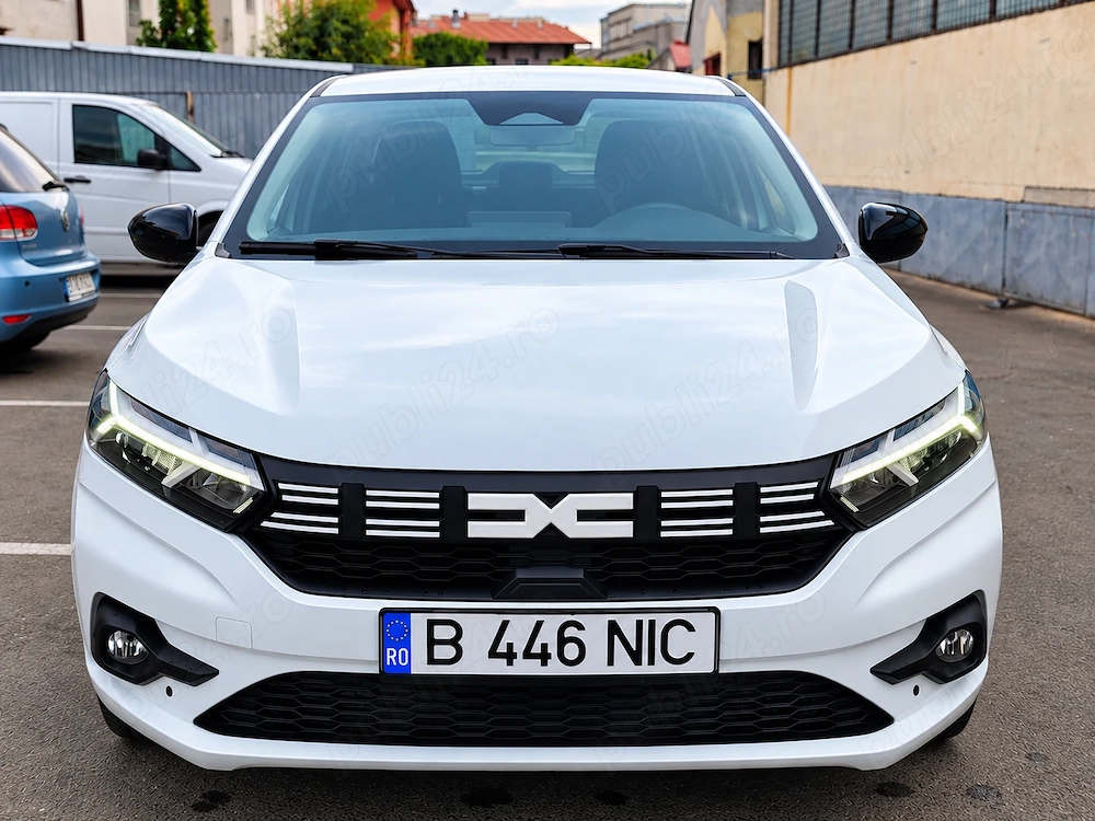 Vând : Dacia Logan Ediție Limitată 2025, GPL, 24.000 km, garanție