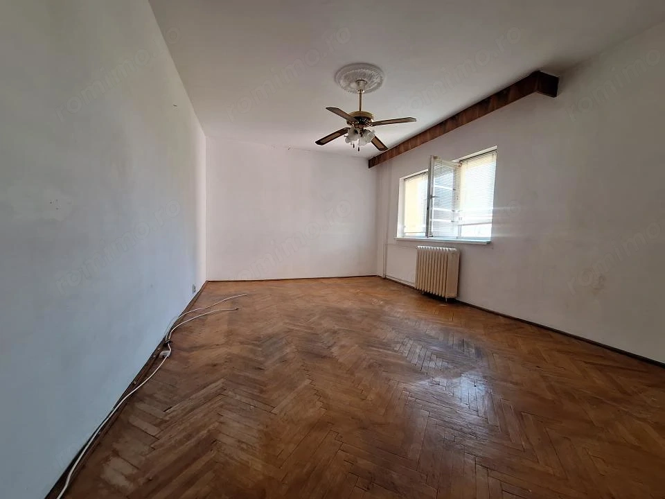 2 camere decomandat | Soarelui | Etaj 3 | 53 mp | Gaz si posibilitate centrala