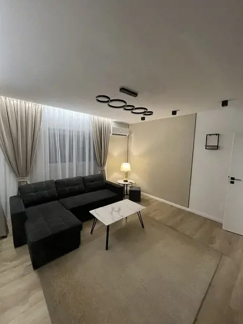 Apartament 2 camere de închiriat   Brown Residence, Sector 4  Loc de parcare si boxa incluse.
